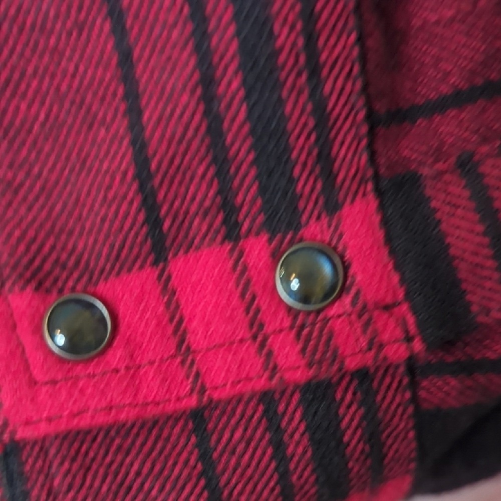 Express Women's Black and Red Plaid Button-Down Shirt Small - Picture 5 of 7